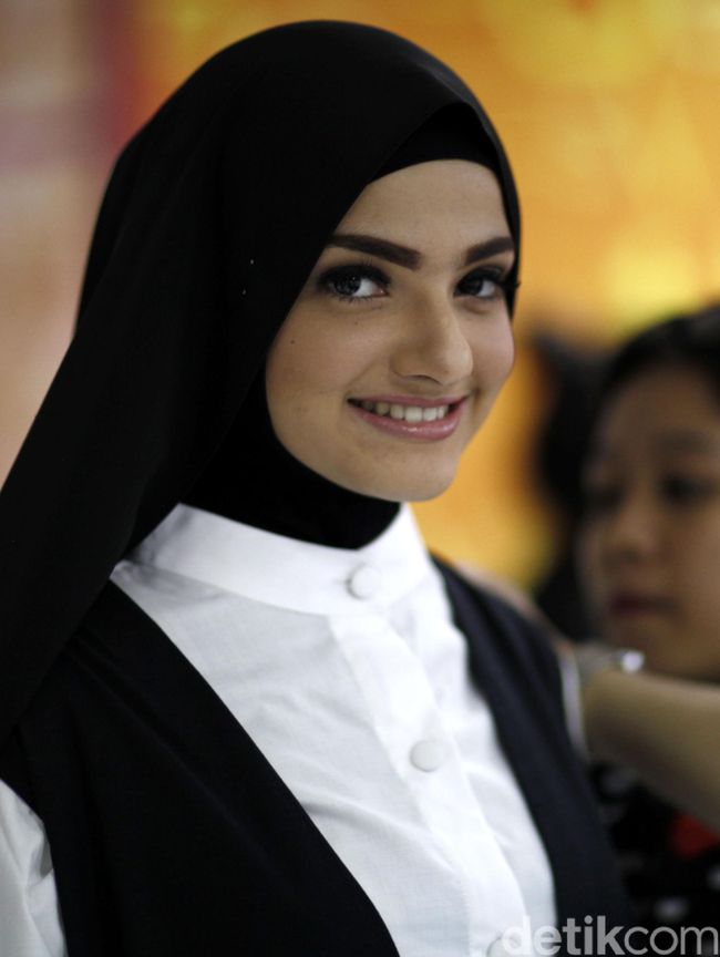 Nisma Bahanan Grand Finalis Sunsilk Hijab Hunt Cantik 