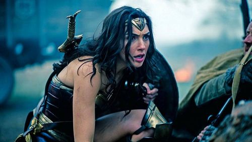 Cuma Butuh Hitungan Detik untuk Lengan Sekencang Wonder Woman Cuma Butuh Hitungan Detik untuk Lengan Sekencang Wonder Woman