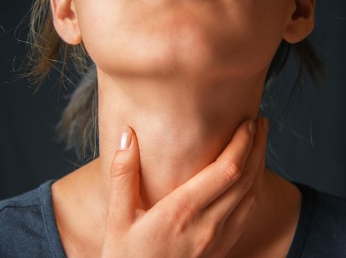 Jangan Diabaikan, Kebiasaan Seperti Ini Bisa Tingkatkan Risiko Kanker Pita Suara Jangan Diabaikan, Kebiasaan Seperti Ini Bisa Tingkatkan Risiko Kanker Pita Suara