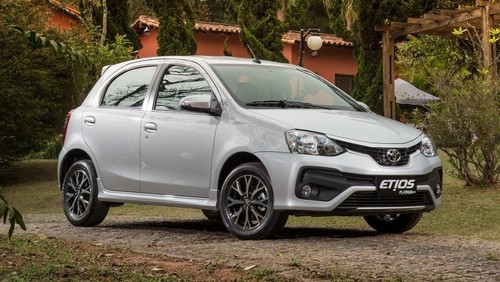 Toyota Hentikan Produksi Etios Valco