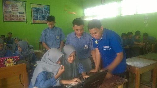 Memasarkan Batik Hingga Perangi Pelecehan Seksual via Digital