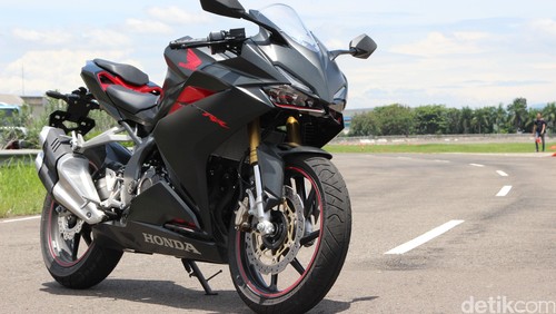Ini Spesifikasi Resmi Honda CBR250RR
