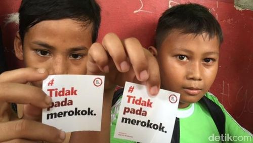 Peneliti Pastikan Rokok Berkontribusi pada Kanker Anak Peneliti Pastikan Rokok Berkontribusi pada Kanker Anak
