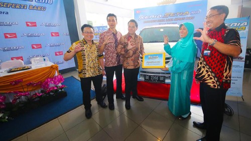 Daihatsu Serahkan Xenia Rekondisi ke Konsumen di Bandar Lampung