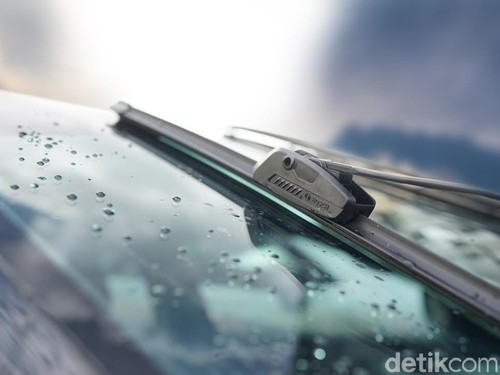 Sabun Wiper Bikin Kaca Mobil Jamuran?