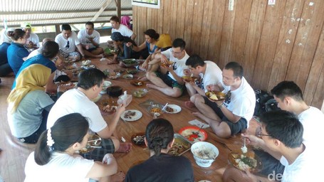 Ini 4 Makanan yang Wajib Kamu Coba di Wakatobi Ini 4 Makanan yang Wajib Kamu Coba di Wakatobi