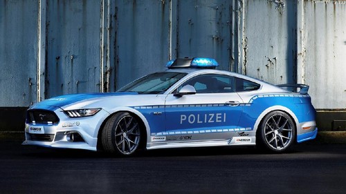 Polisi Jerman Pakai Ford Mustang Modif