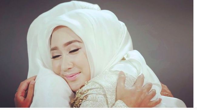 Ungkapan Kasih Sayang 8 Selebgram Berhijab di Hari Ibu