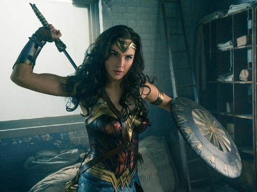 Promosi Film Wonder Woman untuk Brand Makanan Diet Bikin Netizen Kesal Promosi Film Wonder Woman untuk Brand Makanan Diet Bikin Netizen Kesal