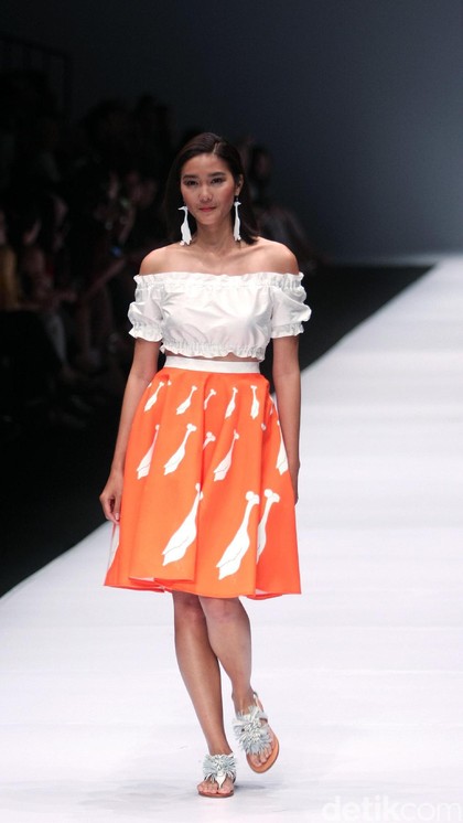 Foto: Koleksi JII by Gloria Agatha di Jakarta Fashion Week 