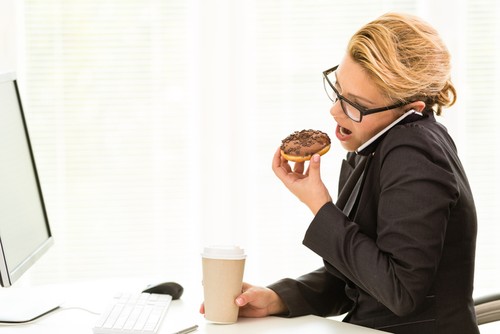 Cegah Perut Buncit, Ini 6 Cara Atur Asupan Makanan di Kantor Cegah Perut Buncit, Ini 6 Cara Atur Asupan Makanan di Kantor