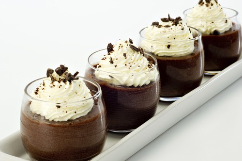 4 Puding dengan Tambahan Cokelat yang Praktis untuk Valentine 4 Puding dengan Tambahan Cokelat yang Praktis untuk Valentine
