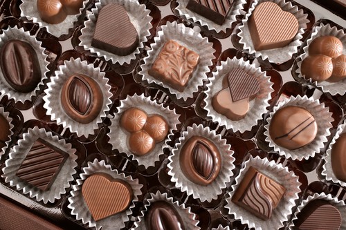 Mau Beli Cokelat Buat si Dia? Simak Dulu Tips dari Chef Darryl Iswaratioso Ini Mau Beli Cokelat Buat si Dia? Simak Dulu Tips dari Chef Darryl Iswaratioso Ini