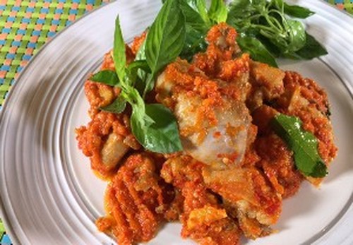 Hari Libur Enaknya Bikin Olahan Ayam Berbumbu Pedas Hari Libur Enaknya Bikin Olahan Ayam Berbumbu Pedas