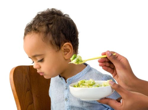 Pola Makan Anak Telanjur Tidak Tepat? Begini Mengatasinya Pola Makan Anak Telanjur Tidak Tepat? Begini Mengatasinya