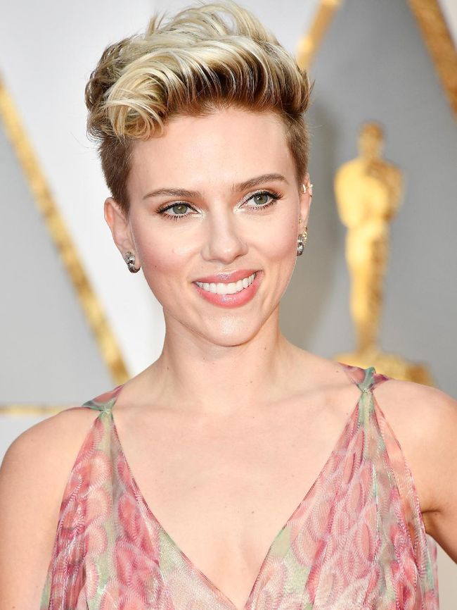 Scarlett Johansson Ingin Terjun ke Politik Saat Putrinya 