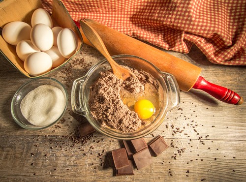 Yuk, Bikin Brownies Unik dengan Taburan Keripik Kentang Yuk, Bikin Brownies Unik dengan Taburan Keripik Kentang