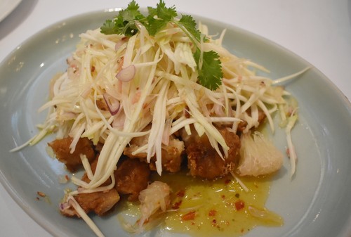 Mencicip Salad Putri Dewi dan Pisang Bakar Keju di Plataran Menteng Mencicip Salad Putri Dewi dan Pisang Bakar Keju di Plataran Menteng