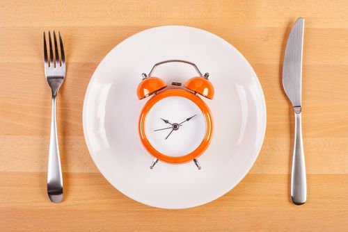 8 Diet Paling Nyeleneh: Makan Kapas Hingga Es Batu Demi Langsing (1) 1 8 Diet Paling Nyeleneh: Makan Kapas Hingga Es Batu Demi Langsing (1) 1