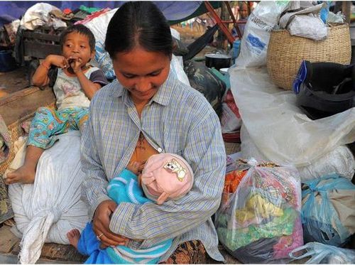 Kamboja Larang Para Ibu Menjual ASI-nya Kamboja Larang Para Ibu Menjual ASI-nya