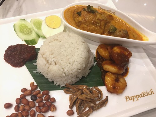 PappaRich: Sedap Mengenyangkan Nasi Lemak Berlauk Kari Ayam dan Sambal Goreng Udang PappaRich: Sedap Mengenyangkan Nasi Lemak Berlauk Kari Ayam dan Sambal Goreng Udang