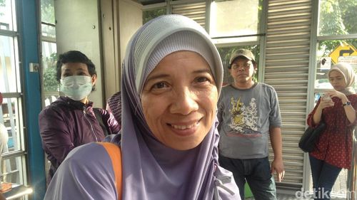 Berkat Sadari, Kanker Payudara Mieke Lebih Mudah Ditangani Berkat Sadari, Kanker Payudara Mieke Lebih Mudah Ditangani