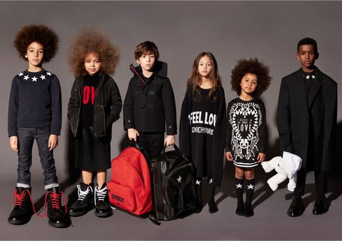 Givenchy Buat Koleksi Busana Anak-anak, Harganya Mulai dari Rp 1 Juta Givenchy Buat Koleksi Busana Anak-anak, Harganya Mulai dari Rp 1 Juta