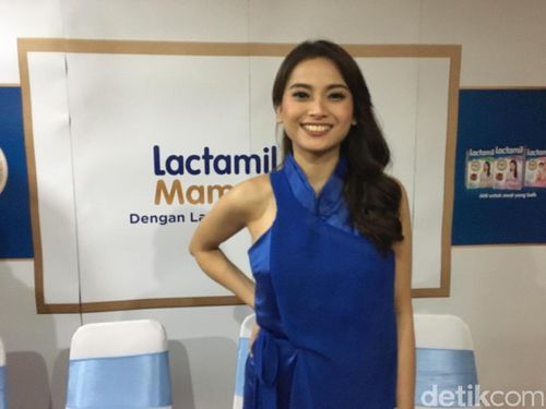 Tips Acha Septriasa Tetap Bugar Saat Hamil Tips Acha Septriasa Tetap Bugar Saat Hamil