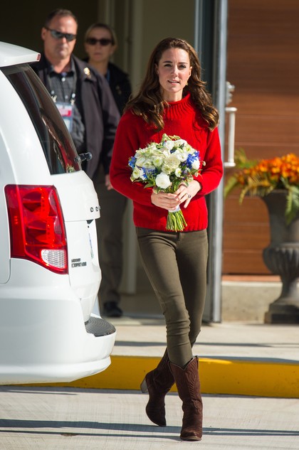 Foto: 15 Inspirasi Gaya Kasual Kate Middleton