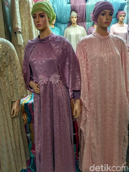 Gamis Ini Jadi Tren Baju Lebaran di Tanah Abang dan 