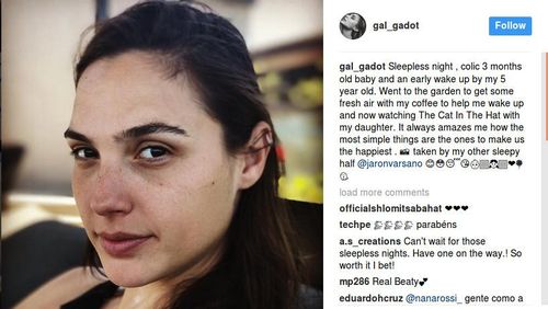 Saat Wonder Woman Ungkap Rutinitas Sehari-harinya Jadi Ibu Dua Anak Saat Wonder Woman Ungkap Rutinitas Sehari-harinya Jadi Ibu Dua Anak