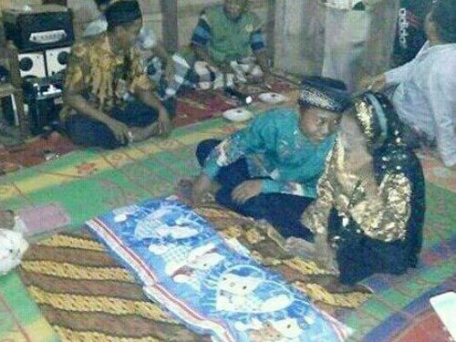 Kata Dokter Jiwa Soal ABG Nikahi Nenek 71 Tahun Kata Dokter Jiwa Soal ABG Nikahi Nenek 71 Tahun