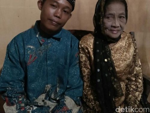 ABG Nikahi Nenek Jadi Heboh, Seperti Apa Sih Pernikahan Ideal? Cek di Sini ABG Nikahi Nenek Jadi Heboh, Seperti Apa Sih Pernikahan Ideal? Cek di Sini