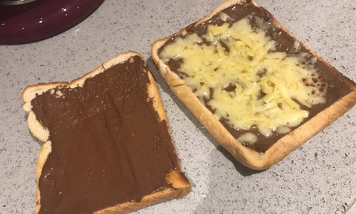 Waduh, Gara-gara Bikin Roti Selai Cokelat Keju, Wanita Ini Dilaporkan ke Polisi! Waduh, Gara-gara Bikin Roti Selai Cokelat Keju, Wanita Ini Dilaporkan ke Polisi!