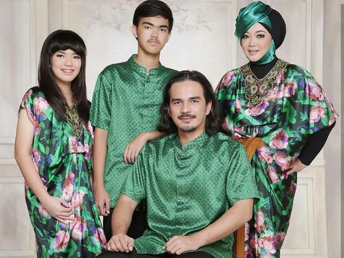 Rina Gunawan, Tampak Lebih Langsing dengan Diet Ketofastosis Rina Gunawan, Tampak Lebih Langsing dengan Diet Ketofastosis