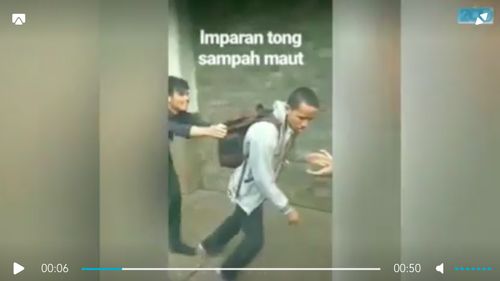 Sorak-sorai ketika Mahasiswa Berkebutuhan Khusus Di-bully Sorak-sorai ketika Mahasiswa Berkebutuhan Khusus Di-bully