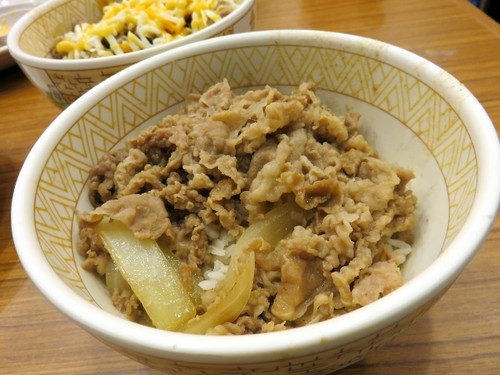 Enaknya Rice Bowl Bertopping Ayam Telur Asin hingga Daging Sapi Juicy di Sini Enaknya Rice Bowl Bertopping Ayam Telur Asin hingga Daging Sapi Juicy di Sini