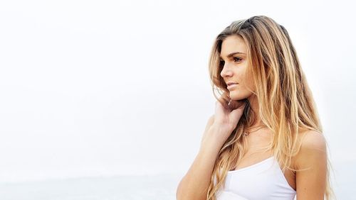 Ini Dia Sjana Elise, Instruktur Yoga Cantik yang Juga Pernah Dibully Ini Dia Sjana Elise, Instruktur Yoga Cantik yang Juga Pernah Dibully