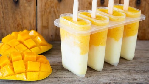Ini Cara Praktis Bikin Es Loli Mangga yang Dingin Segar Ini Cara Praktis Bikin Es Loli Mangga yang Dingin Segar