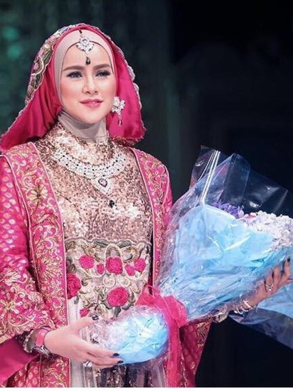 Foto: 12 Selebriti Indonesia yang Pernah Jadi Model Bos First Travel