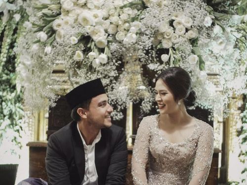 Beda Usia 10 Tahun Seperti Raisa dan Hamish, Idealkah untuk Menikah? Beda Usia 10 Tahun Seperti Raisa dan Hamish, Idealkah untuk Menikah?