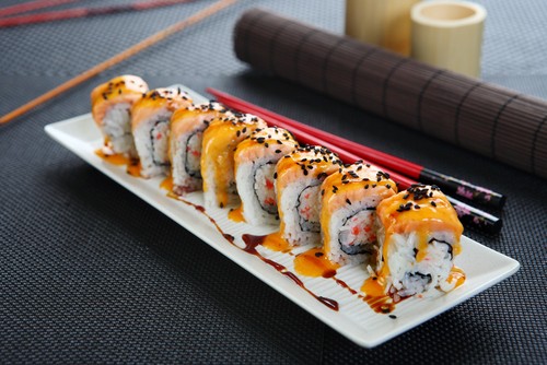 Dari Ikan Mentah, Kini Sushi Diberi Topping Keju Hingga Kremesan Dari Ikan Mentah, Kini Sushi Diberi Topping Keju Hingga Kremesan