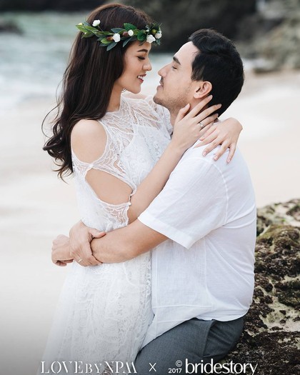 11 Foto Prewedding Raisa dan Hamish Daud Mesranya Bikin 