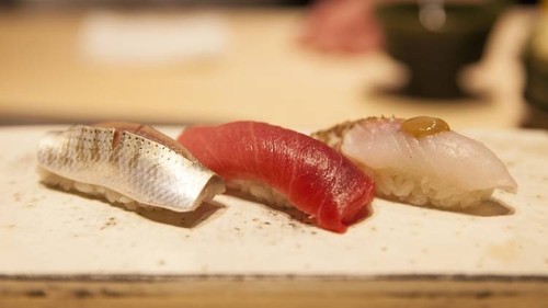 Ini Dia 10 Restoran Sushi Paling Enak di Tokyo (1) Ini Dia 10 Restoran Sushi Paling Enak di Tokyo (1)