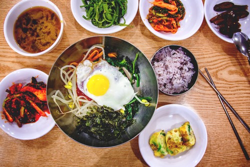 10 Tempat Makan Murah di Seoul, Harganya di Bawah Rp 50.000! (2) 10 Tempat Makan Murah di Seoul, Harganya di Bawah Rp 50.000! (2)