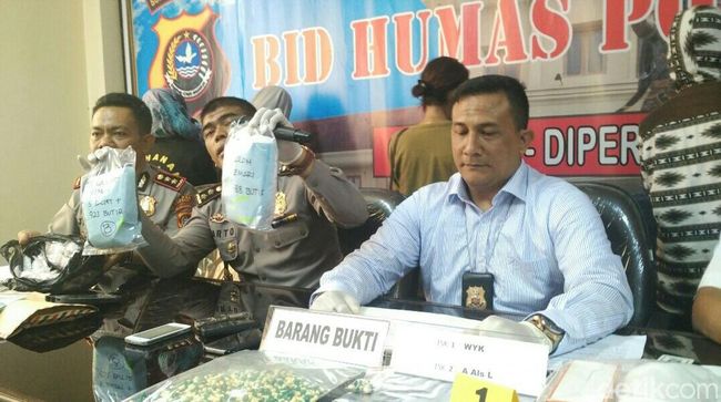 Dokter Saraf Obat PCC Dipakai untuk Pelemasan Otot dan 